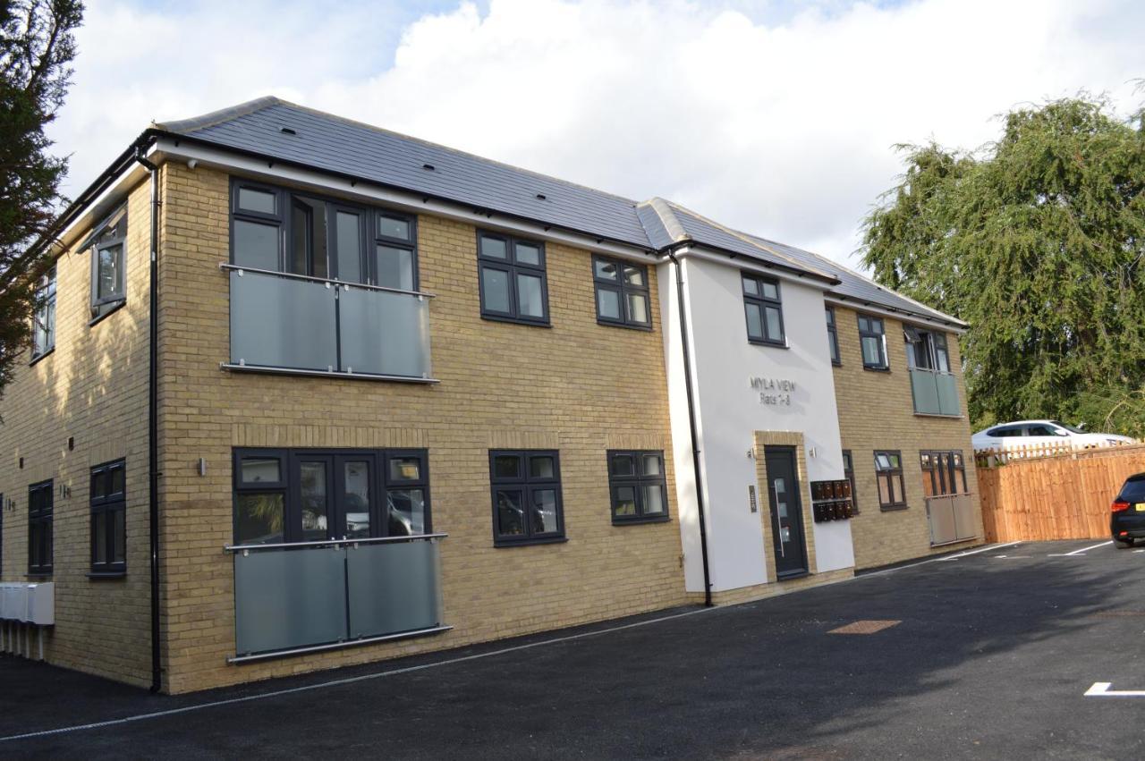The 'Pinky' - Beautiful 1 Bed Apartment In Hatfield - Free Parking - Near Uni & Business Park - Big Savings On Long Stays מראה חיצוני תמונה